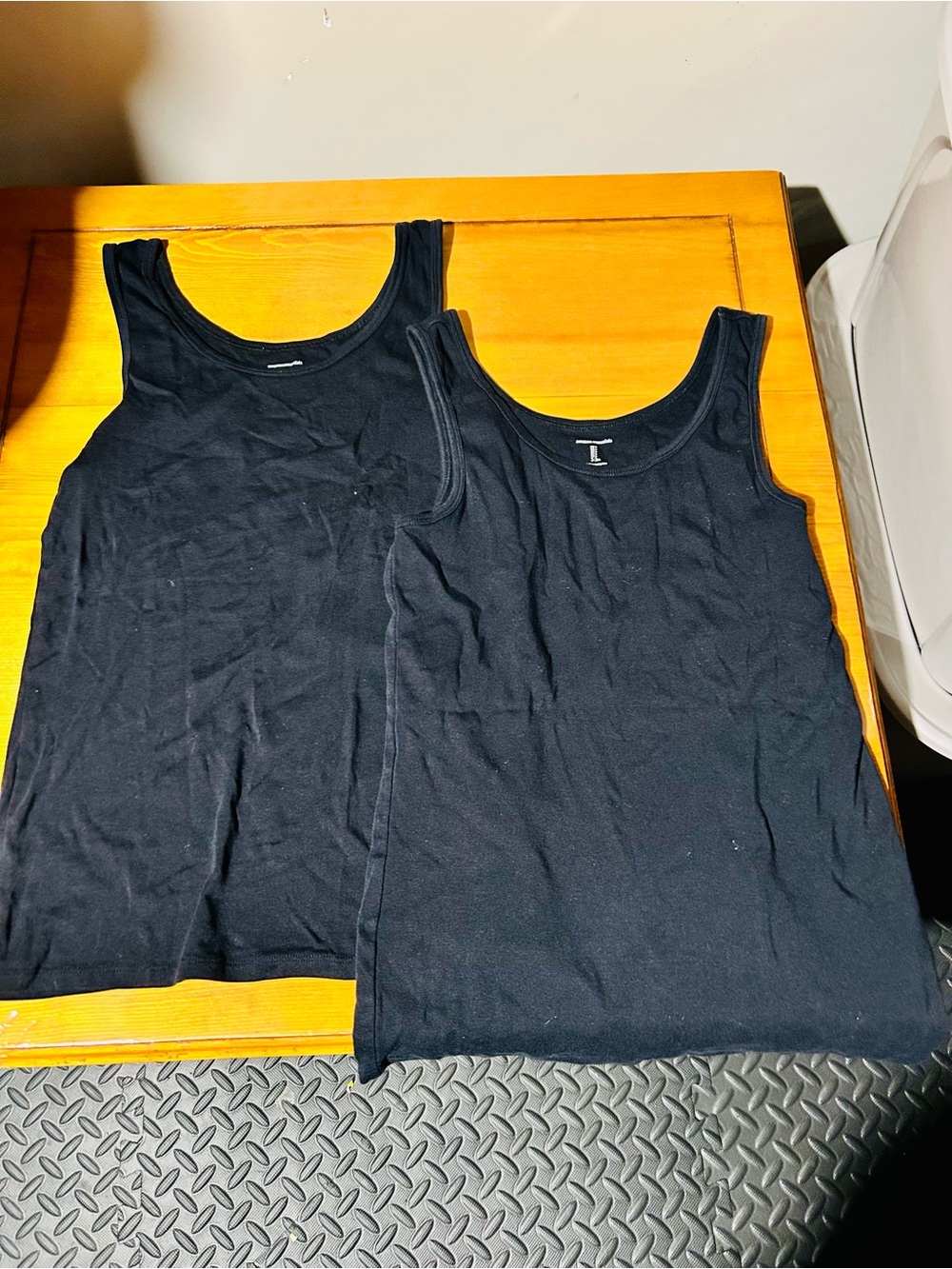 (3/$10) Amazon Essentials Black Cotton Tank Top x2 size L
